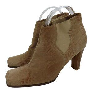 VTG Newport News Women 8 B Tan Leather Upper Square Ankle Boots Booties Boho